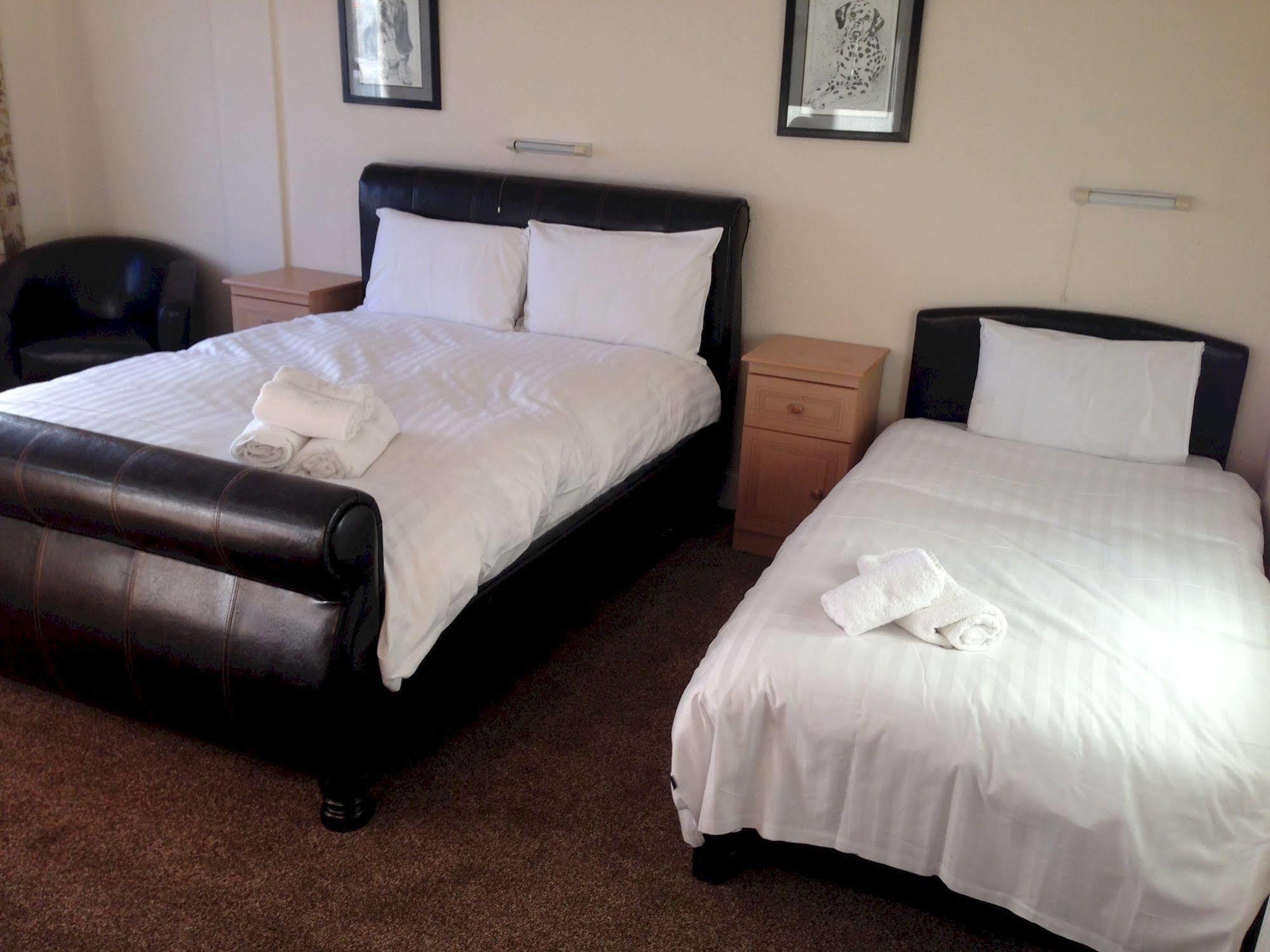 Oyo Grosvenor House Hotel Skegness Exteriör bild