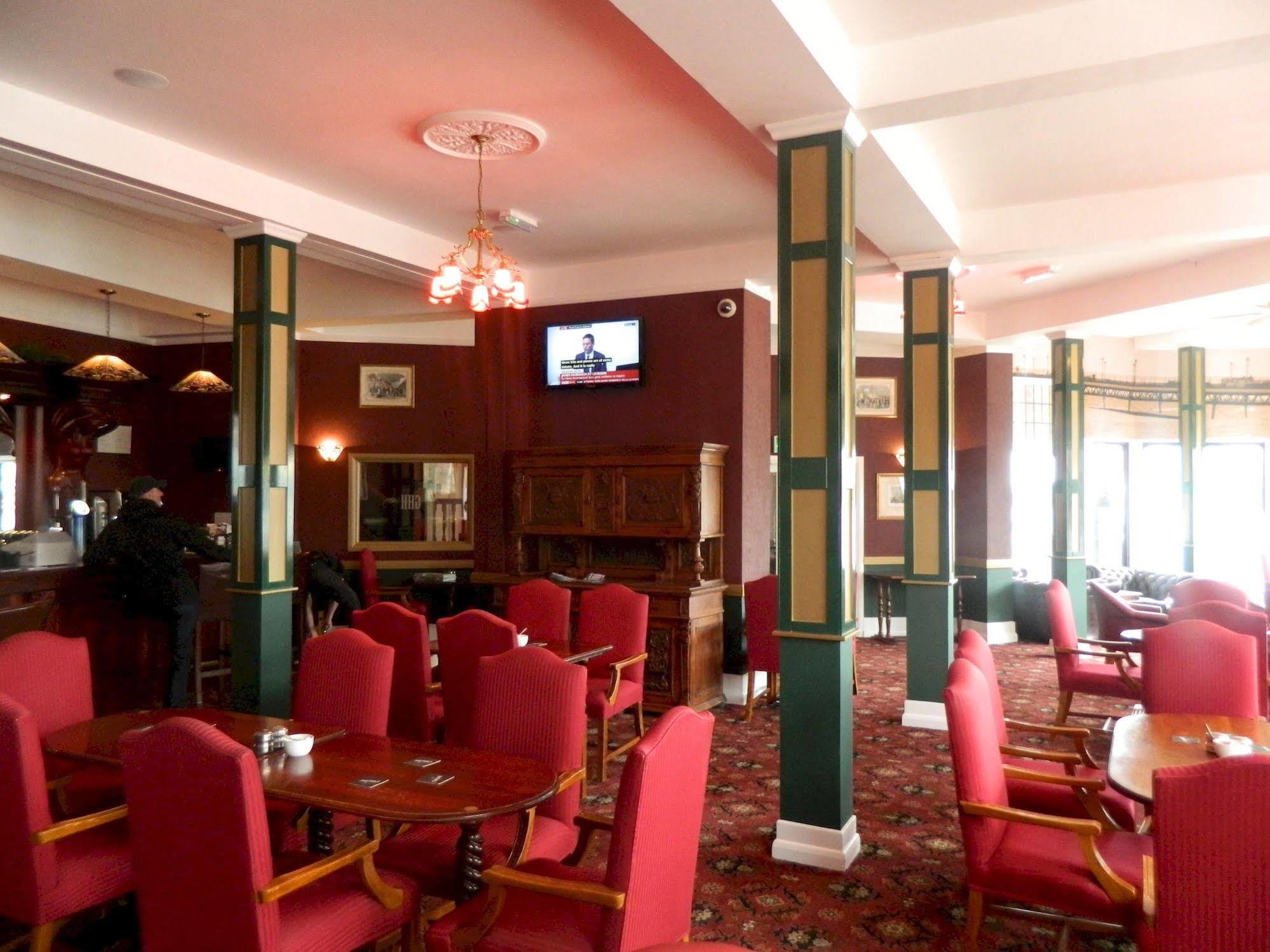 Oyo Grosvenor House Hotel Skegness Exteriör bild